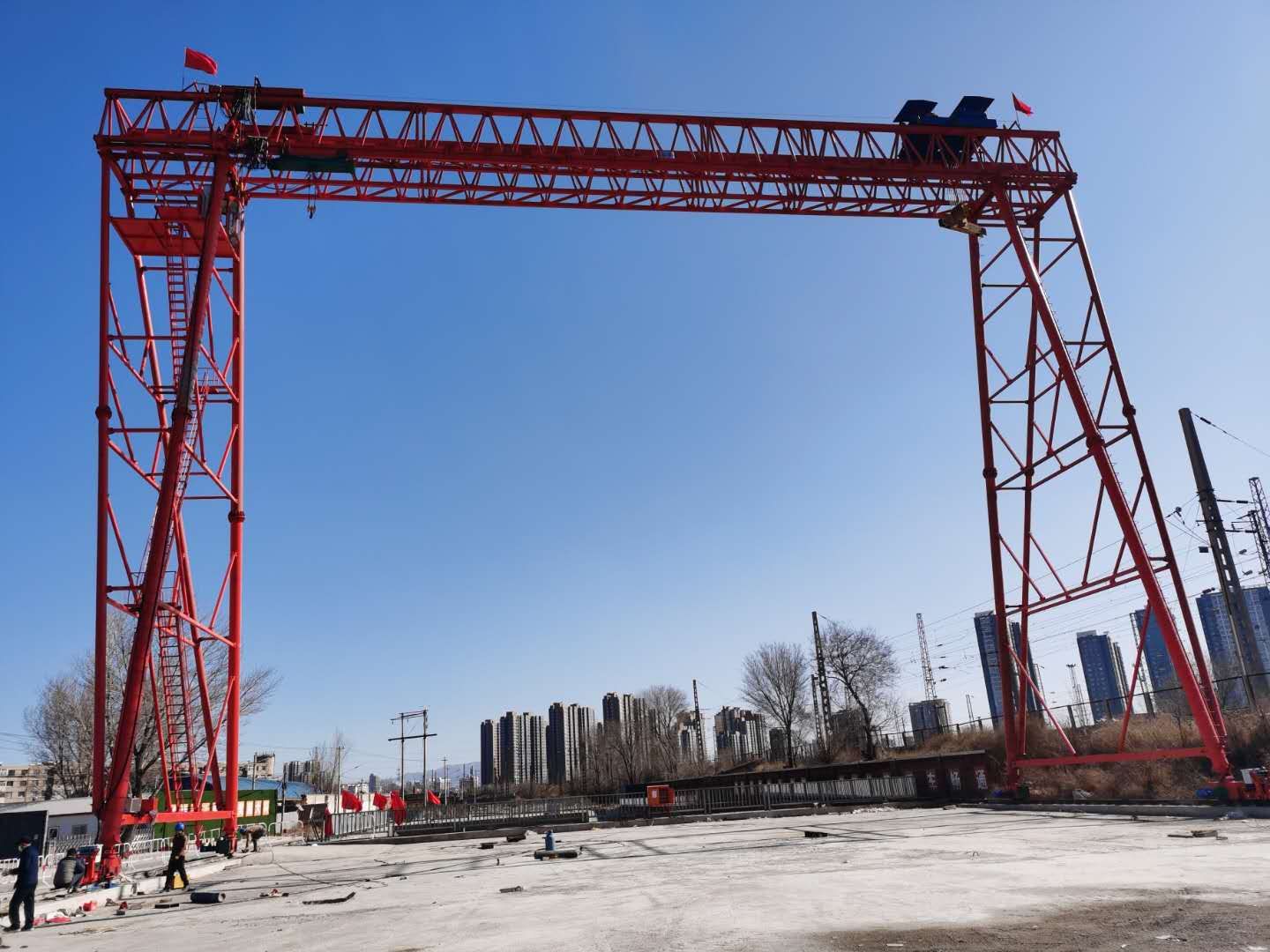 浙江省嘉興市平望縣乍浦鎮(zhèn)，乍浦經(jīng)濟開發(fā)區(qū)，平海路，中建港務建設有限公司乍浦港E區(qū)4號泊位工程項目部